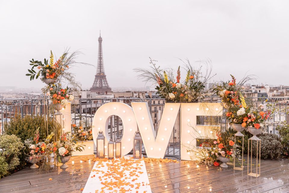 Private Rooftop/ Lgbtqia+ Proposal in Paris & Photographer - Personalized Flower Decorations