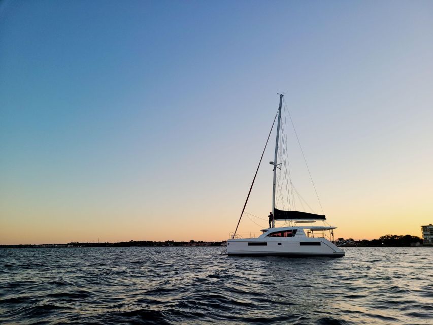 Private Sail Charter: Half-Day Sail - Boat and Amenities