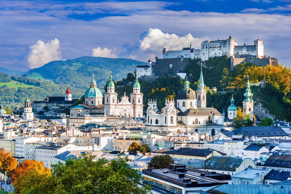 Private Tour From Vienna to Salzburg and Back in English - Itinerary Details