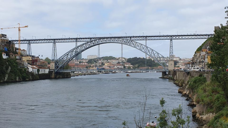 Private Tour Half Day in Porto With Boat Trip - Guided Walking Tour