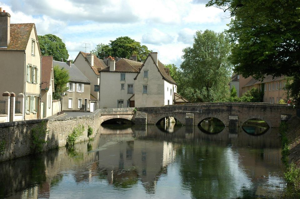 Private Tour of Chartres Town From Paris - Highlights of the Tour