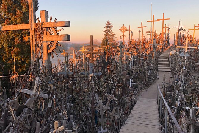 Private Transfer Riga - Hill of Crosses - Riga - Capacity and Transportation