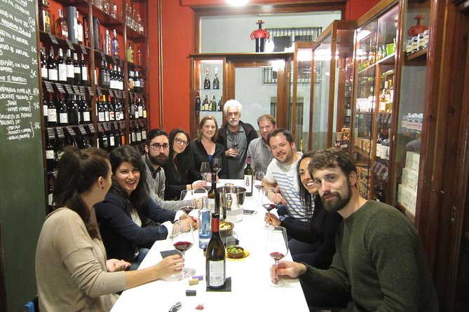 Private Wine Tasting With Snacks in the Historic Centre of Valencia - Snacks Served