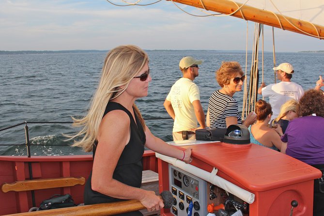 Privateer Schooner Sailing Tour in Salem Sound - Experience Highlights