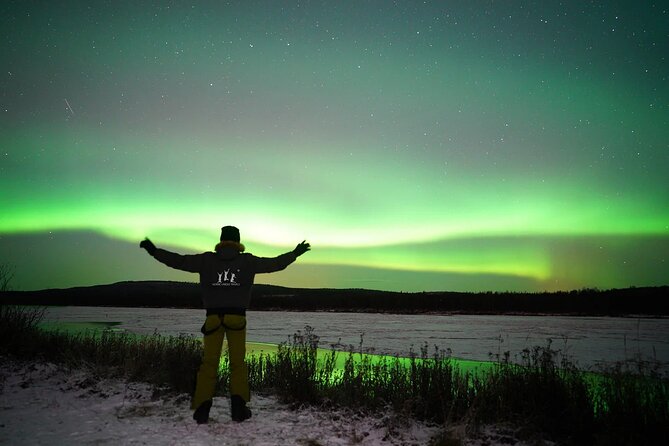 Reflections of the Northern Lights - Embracing the Wilderness Experience