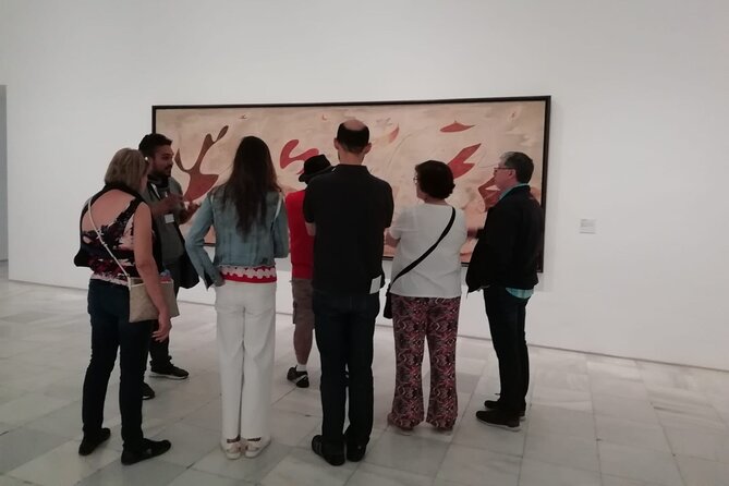 Reina Sofia Museum Guided Tour in Madrid - Meeting and Pickup