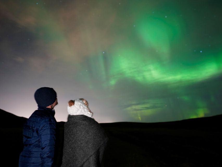 Reykjavik: Northern Lights Minibus Tour With Viking Weapons - Small Group Experience