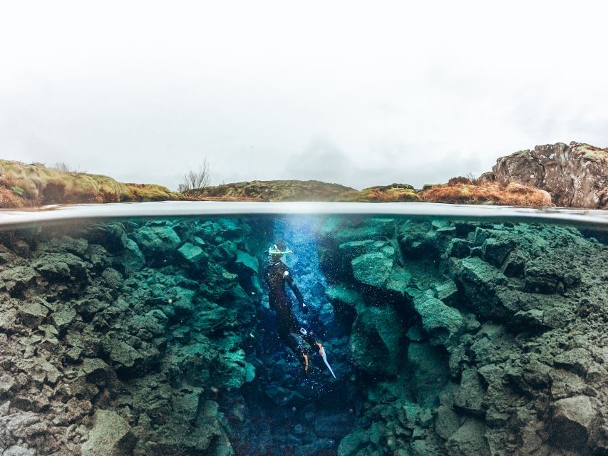 Reykjavik: Silfra Snorkel Tour & Fly Over Iceland VR Ticket - Silfra Snorkeling