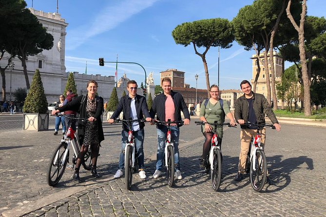 Rome by Bike - Classic Rome Tour - Features of the Experience