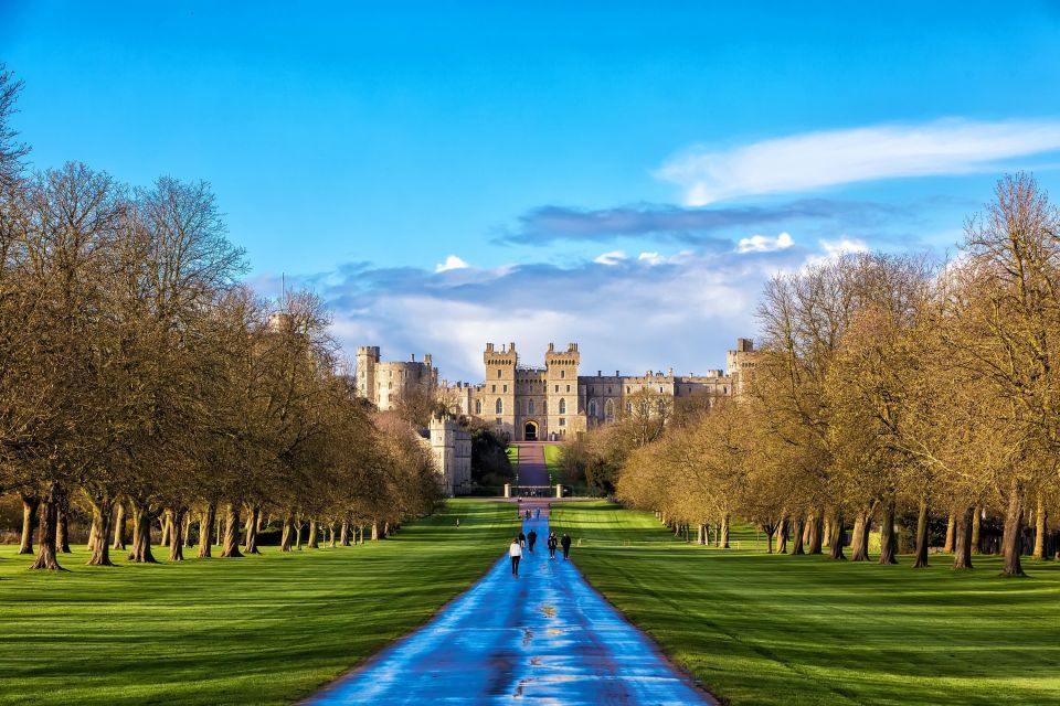 Royal Windsor & Stonehenge Private Tour - Royal History of Windsor Castle