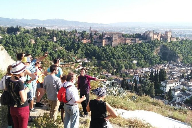 Sacromonte Granada Private Tour - Meeting and Pickup