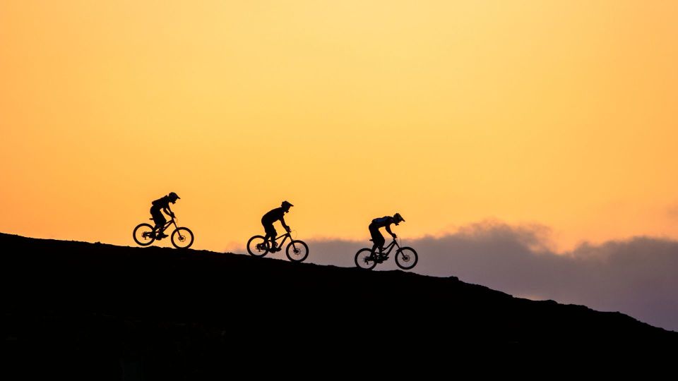 Salzburg: City and Countryside Mountain Bike Tour - Meeting Point