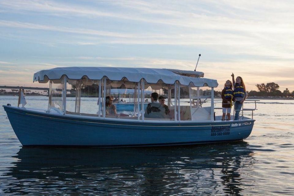 San Diego: Private Sun Cruiser Duffy Boat Rental - Boat Details and Specifications