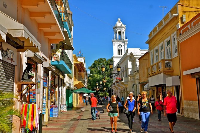 Santo Domingo 100% - Lunch and Traditional Entertainment