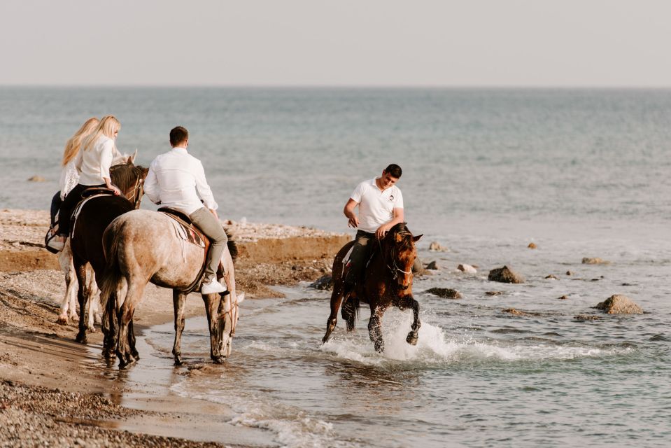 Santorini: Horseback Riding Experience in Volcanic Landscape - Stunning Volcanic Landscapes