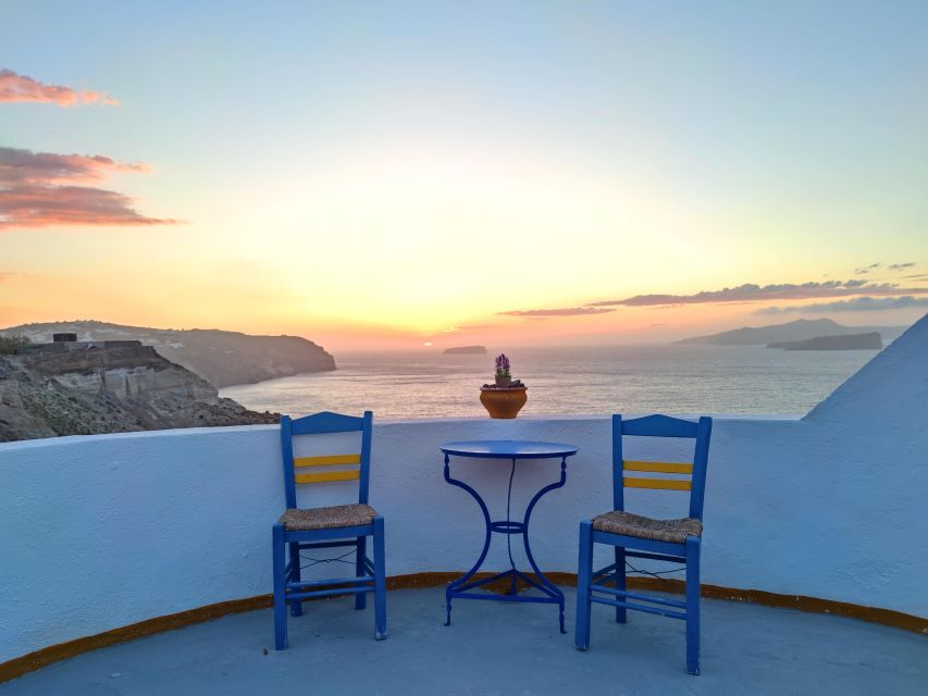 Santorini Local Hangouts: Insiders 5-hour Sightseeing Tour - Itinerary Highlights