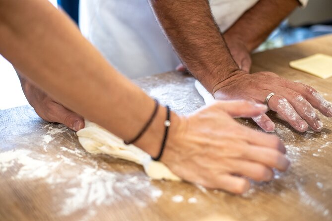 Savor Nafplio Cooking Class - Starter: Traditional Trachanas With Shrimp