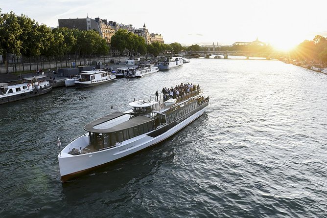 Seine River Guided Cruise With Snack Options by Vedettes De Paris - Iconic Landmarks Along the Seine