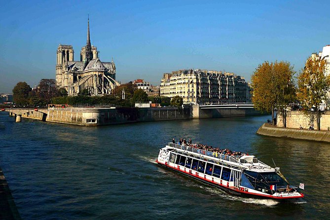 Seine River Sightseeing Guided Cruise by Vedettes Du Pont Neuf - Included Features