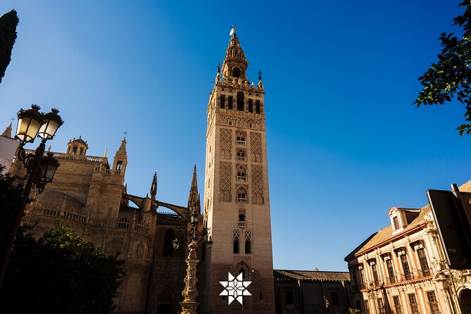 Seville:Private Tour Cathedral and Giralda Entrance Included Skip the Line - Meeting and End Points