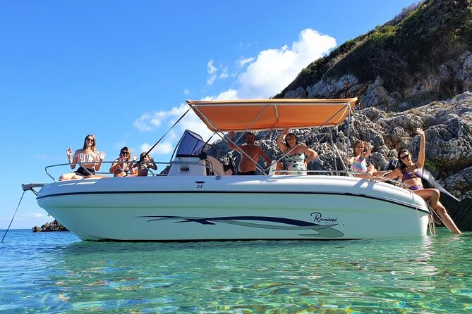 Shipwreck and Blue Caves- 7.5m Private Boat Tour (up to 8pax) - Tour Features