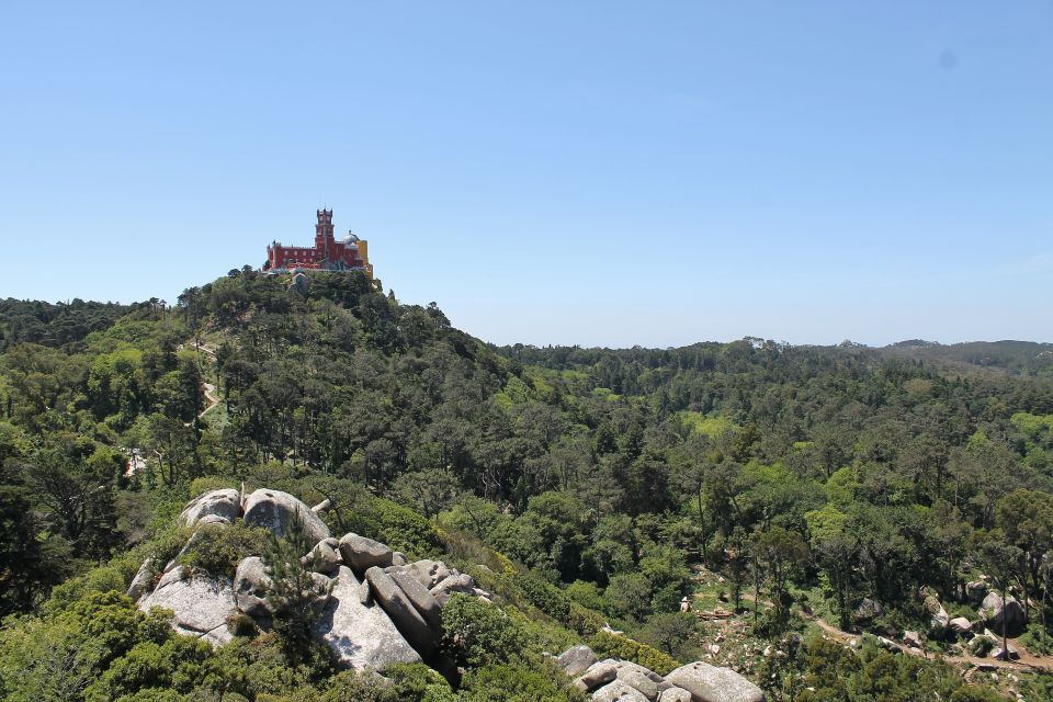 Sintra and Cascais: Full-Day Private Sightseeing Tour - Highlights of the Tour