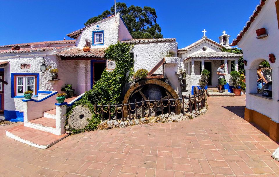 Sintra and the Amazing Dream Villages Tour - Destinations Explored