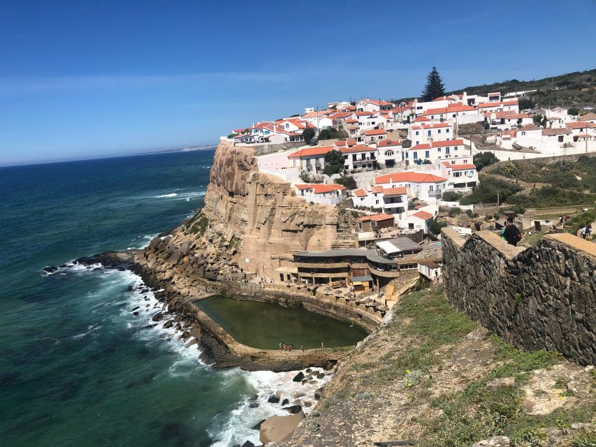 Sintra, Cabo Da Roca & Cascais Highlights Tour - Moorish Castle and Pena Palace