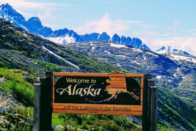 Skagway Shore Excursion: White Pass Summit and Skagway City Tour - Highlights of the Tour