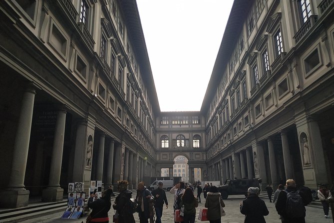 Skip the Line: Uffizi Gallery PRIVATE! - Guided Tour Highlights