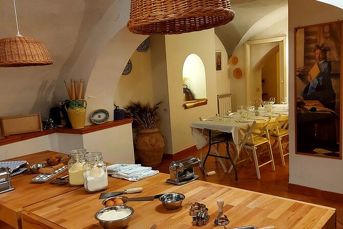 Small-Group Pasta Making Steps From the Vatican Museums - Preparing the Pasta Dough