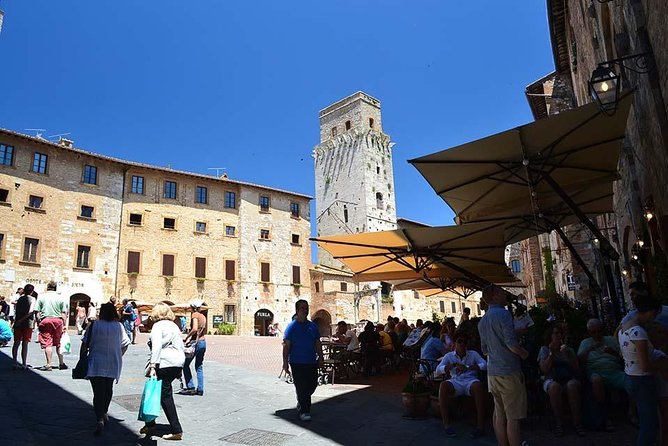 Small-Group Vernaccia Di San Gimignano Wine Tour - White and Red Wines - Itinerary Highlights