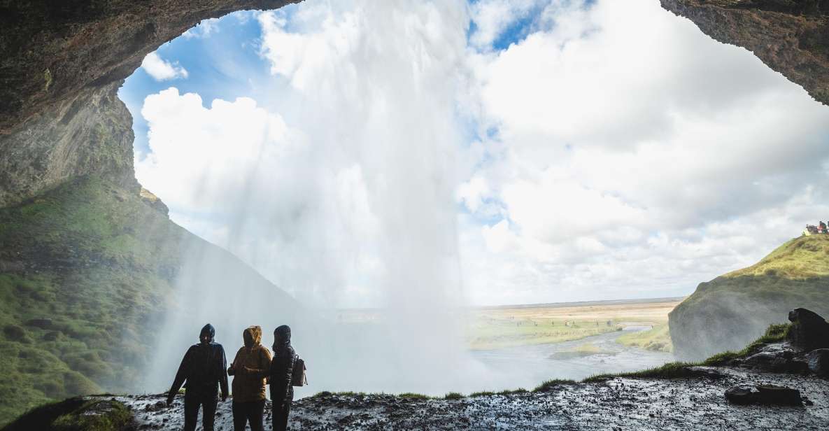 South Coast, Glacier Hike and Northern Lights Winter Tour - Highlights of the Tour