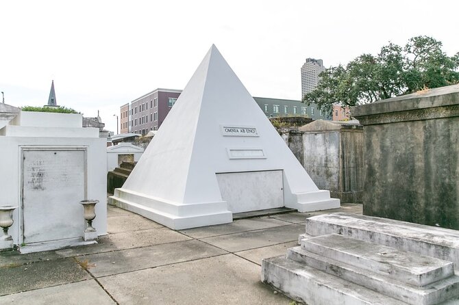 St. Louis Cemetery No. 1 Official Walking Tour - Meeting and Accessibility Information