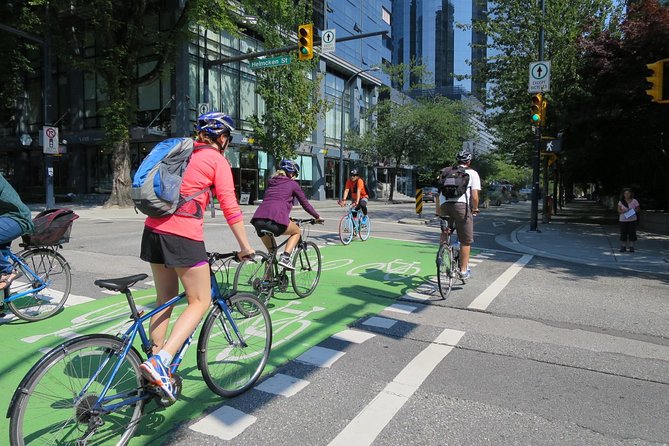 Stanley Park & Downtown Vancouver Bike Tour - Morning - Included Equipment