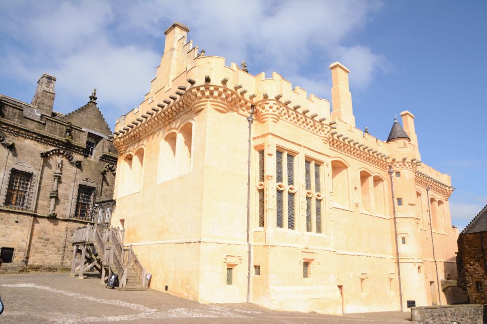 Stirling Castle: Skip-the-Line Guided Tour in English - Highlights of the Guided Tour