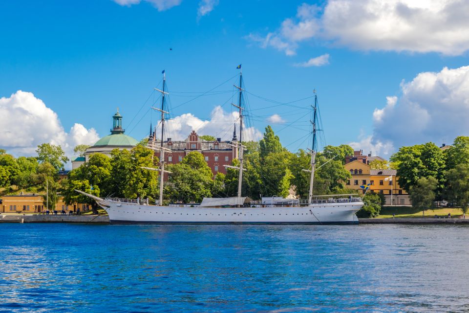 Stockholm: Sightseeing Tour by Segway - Segway Experience