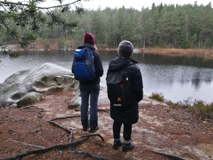 Stockholm: Winter Nature Hike With Campfire Lunch - Savoring the Campfire Lunch