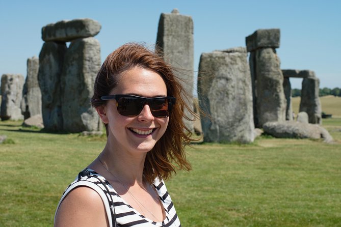 Stonehenge Half-Day Luxury Guided Tour From Bath for 2-8 - Tour Experience