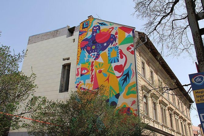 Street Art Tour Budapest - Vibrant Bohemian Quarter