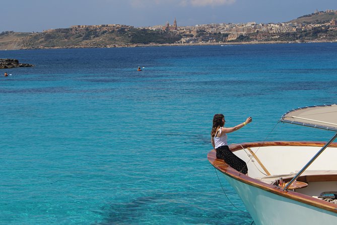 Swim, Snorkel and Relax in the Blue & Crystal Lagoons - Itinerary Overview