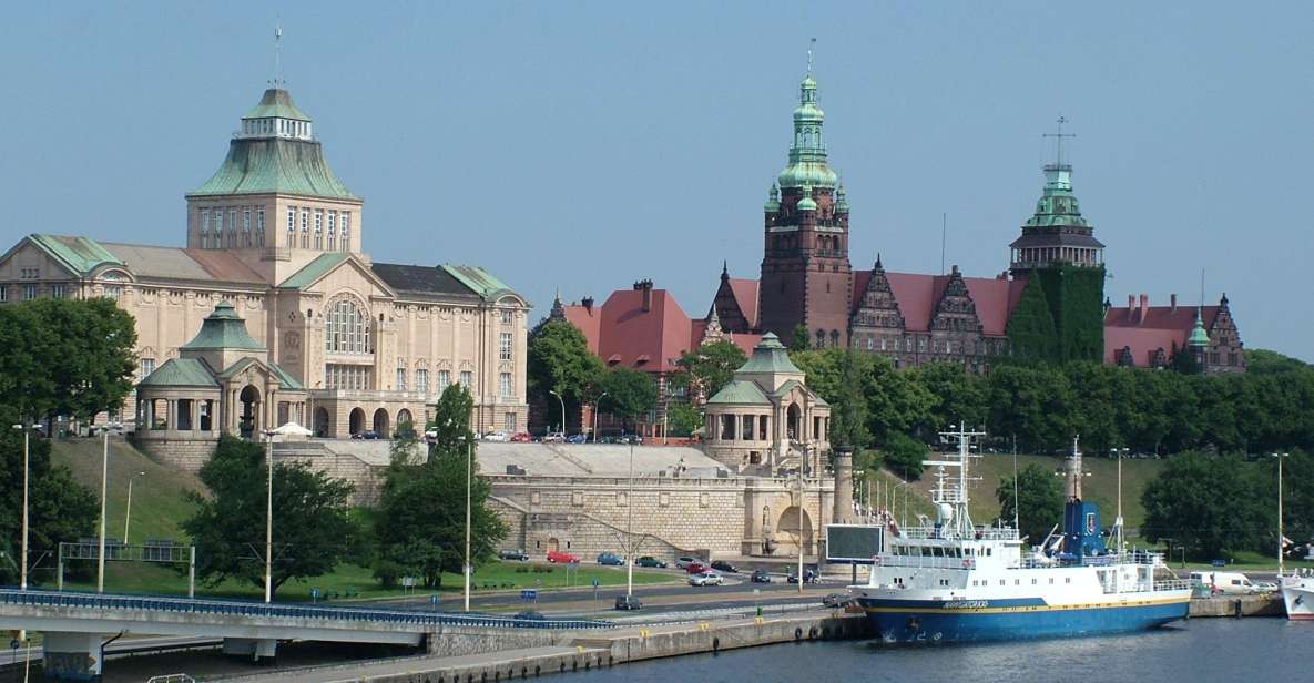 Szczecin: Medieval Old Town Private Walking Tour - Tour Highlights