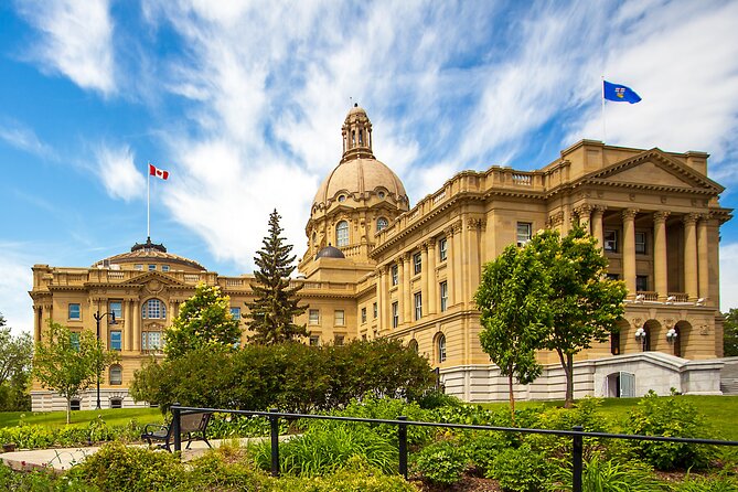 The Best of Alberta Walking Tour - Tour Inclusions