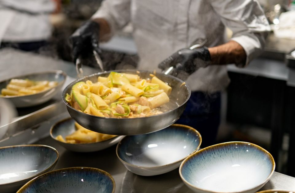 Theo Boat/Paris: Lunch Cruise on the Seine With Rooftop - Refined Italian Cuisine Offerings