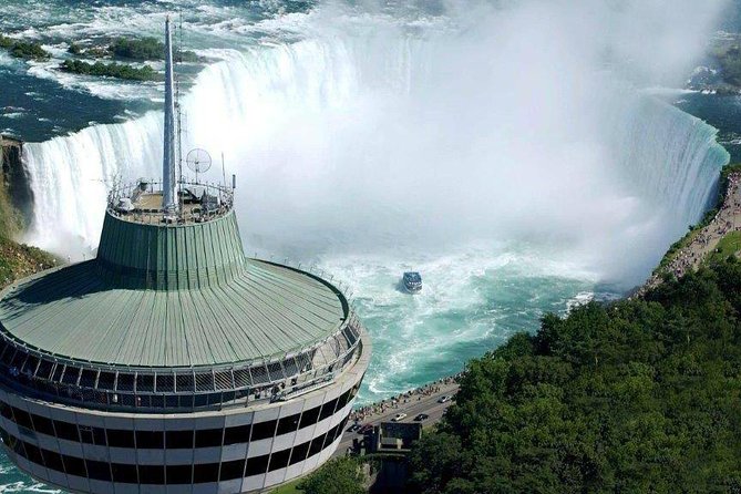 Toronto, Niagara Falls & Thousand Islands 3–DAY Trip - Contrast of Nature and City