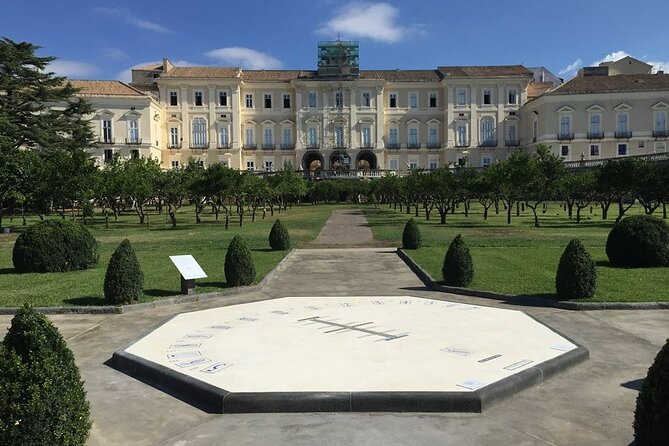 Tour at the Royal Palace of Portici and the Golden Mile - Meeting and End Points