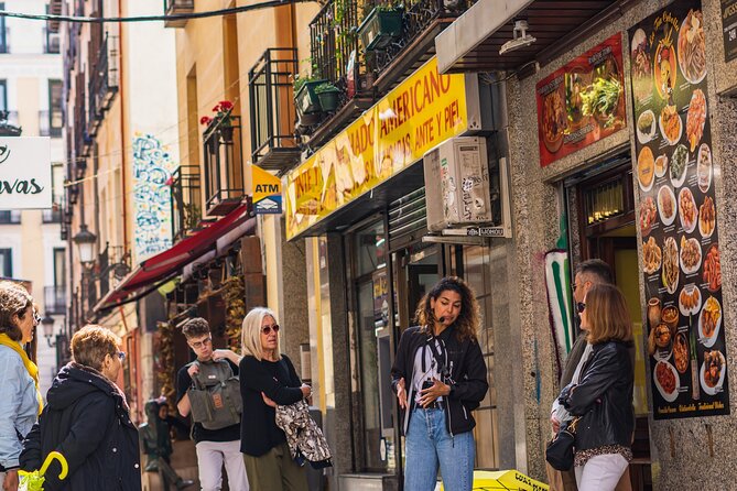 Tour of the Barrio De Las Letras, the Spanish Golden Age Neighborhood - Meeting and Pickup Details