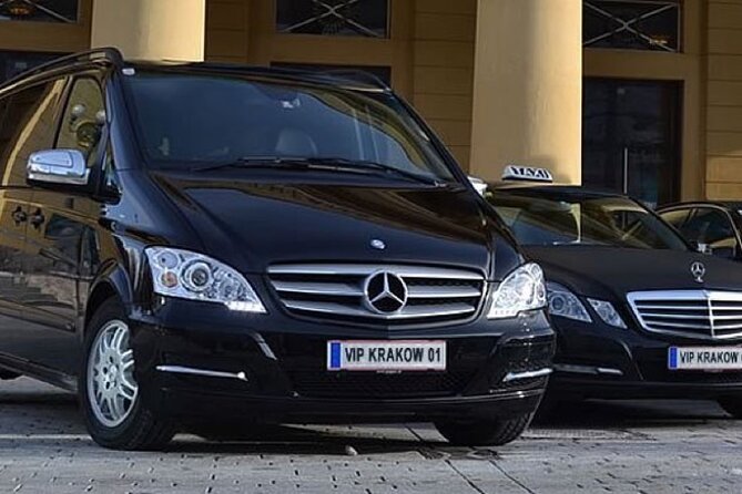 Transfer From Krakow Airport to City Center by Mercedes Limousine - Included Services