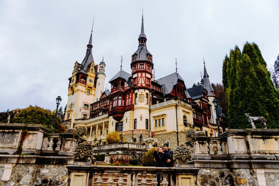 Transylvania Tour: Draculas Castle, Peles Palace & Brasov - Itinerary Details