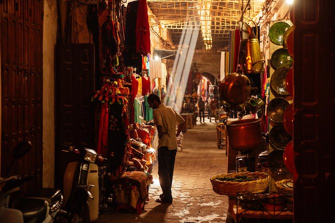 Treasures of Marrakech: Souks & Artisans Private Tour - Discovering Hidden Artisan Workshops